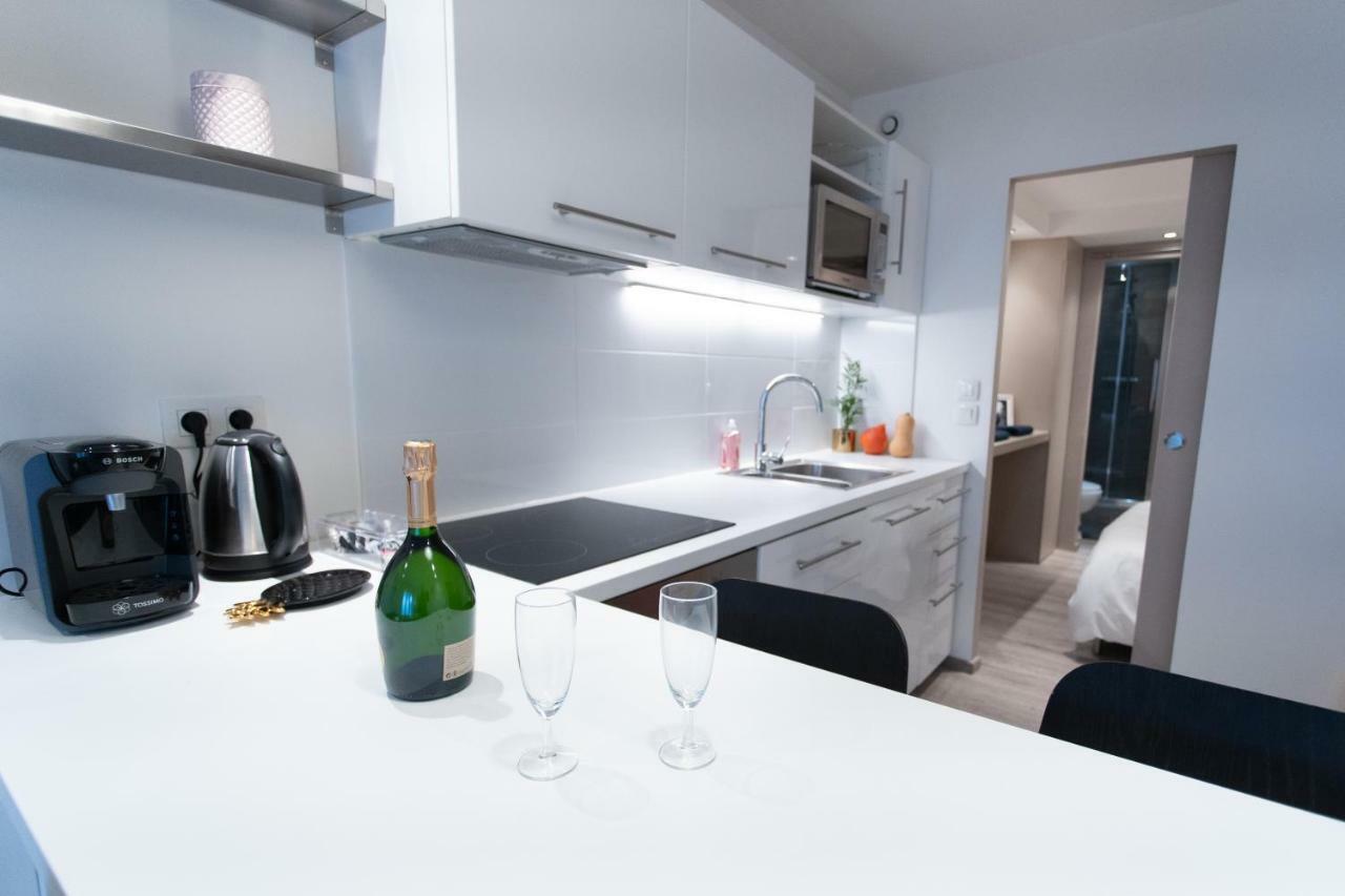 Appartement au pied de la cathédrale Reims Exterior foto